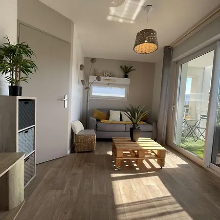 Appt T1 Bis - - Lr040-205 *